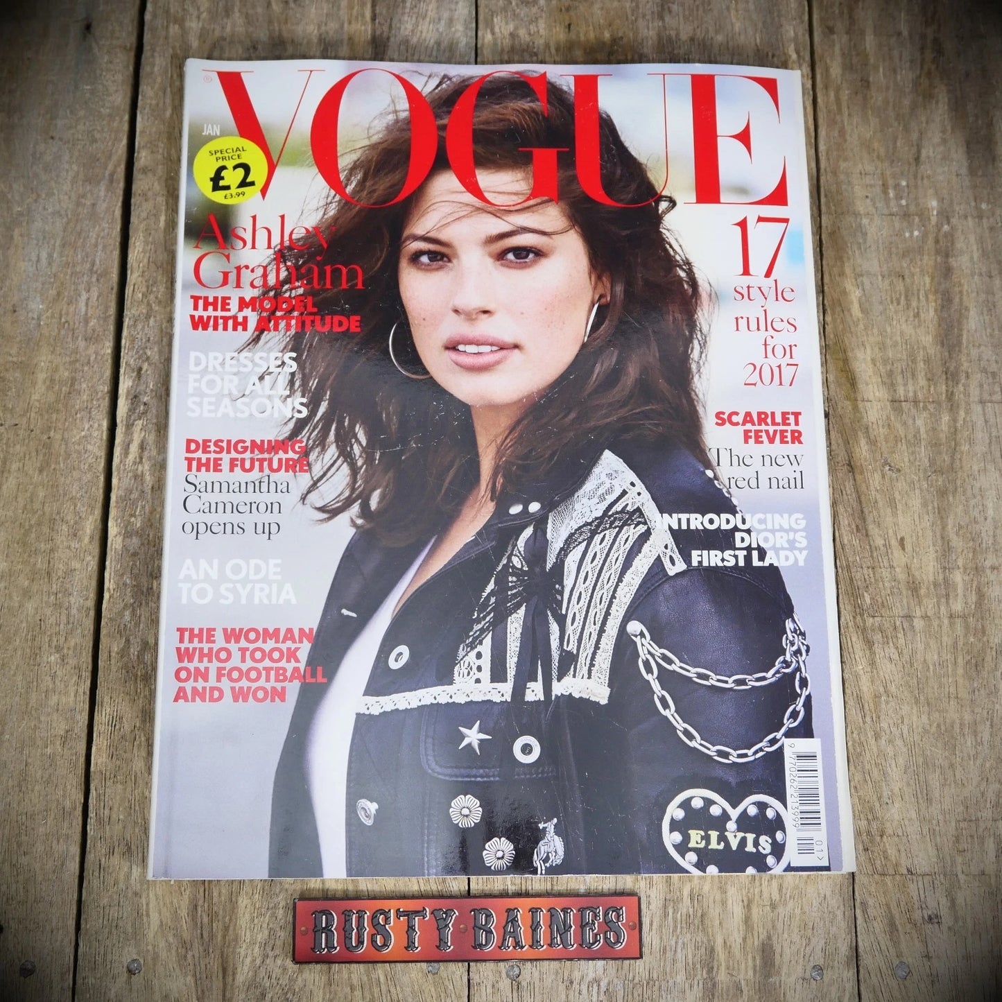 Vogue Magazine January 2017, Ashley Graham, Eva Carneiro