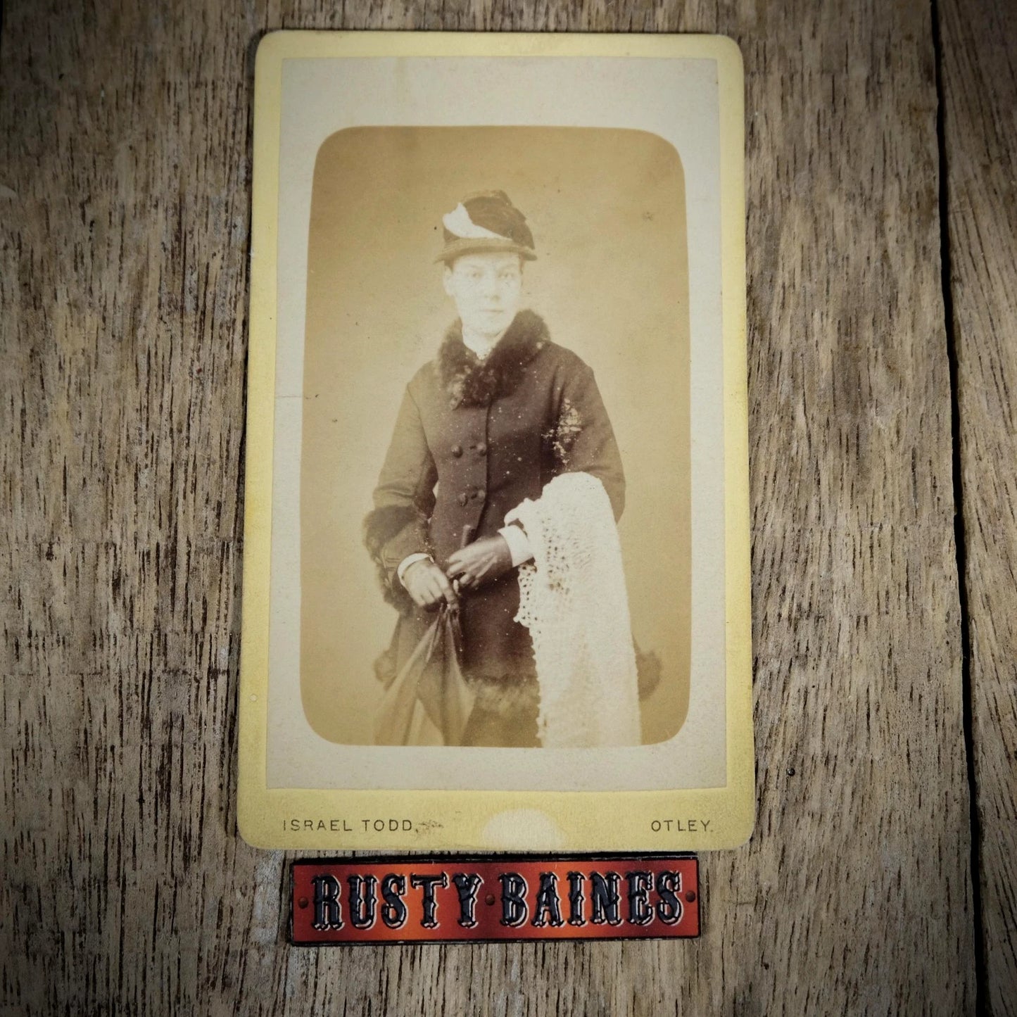 Carte de Visite (CDV) Portrait of Woman in Victorian Clothing, Israel Todd, Otley