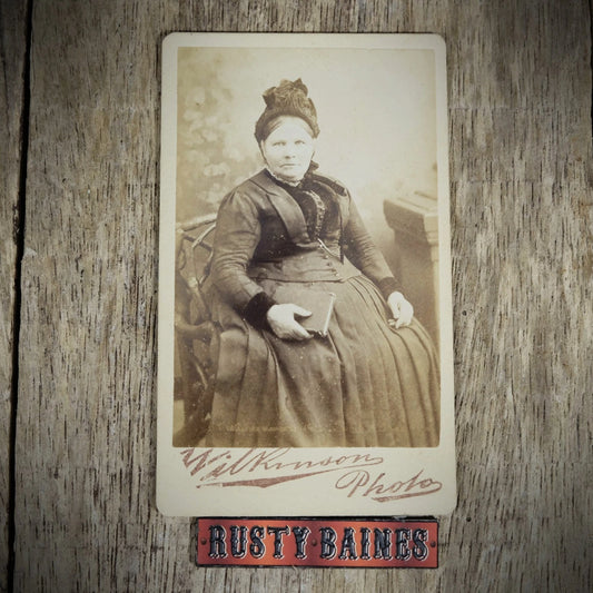 Carte de Visite (CDV) Portrait of Victorian Mature Woman, Fashion, Book, Wilkinson Sheffield/Birmingham