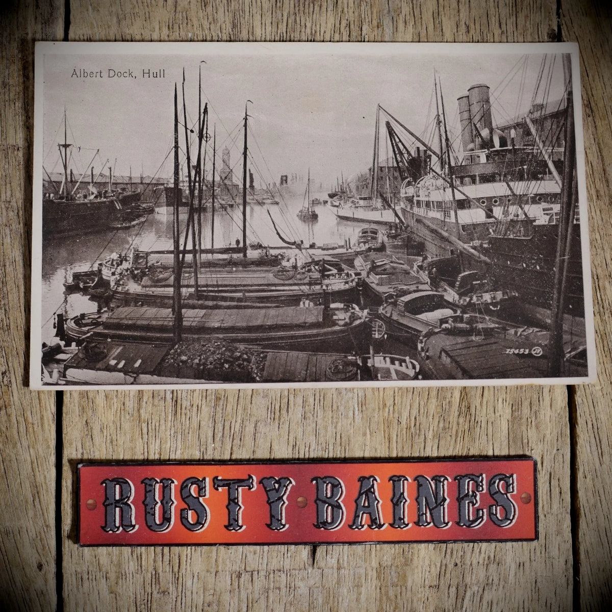 Postcard, Hull, Albert Dock, Barges, 1914, Printed