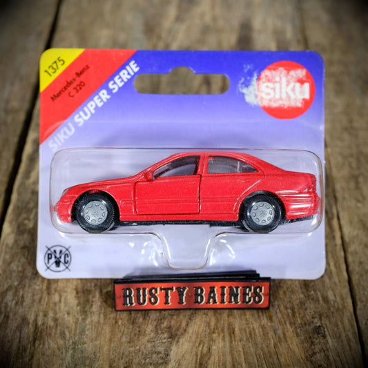 SIKU 1375 Mercedes C320 C Class Saloon, Red, Blisterpack