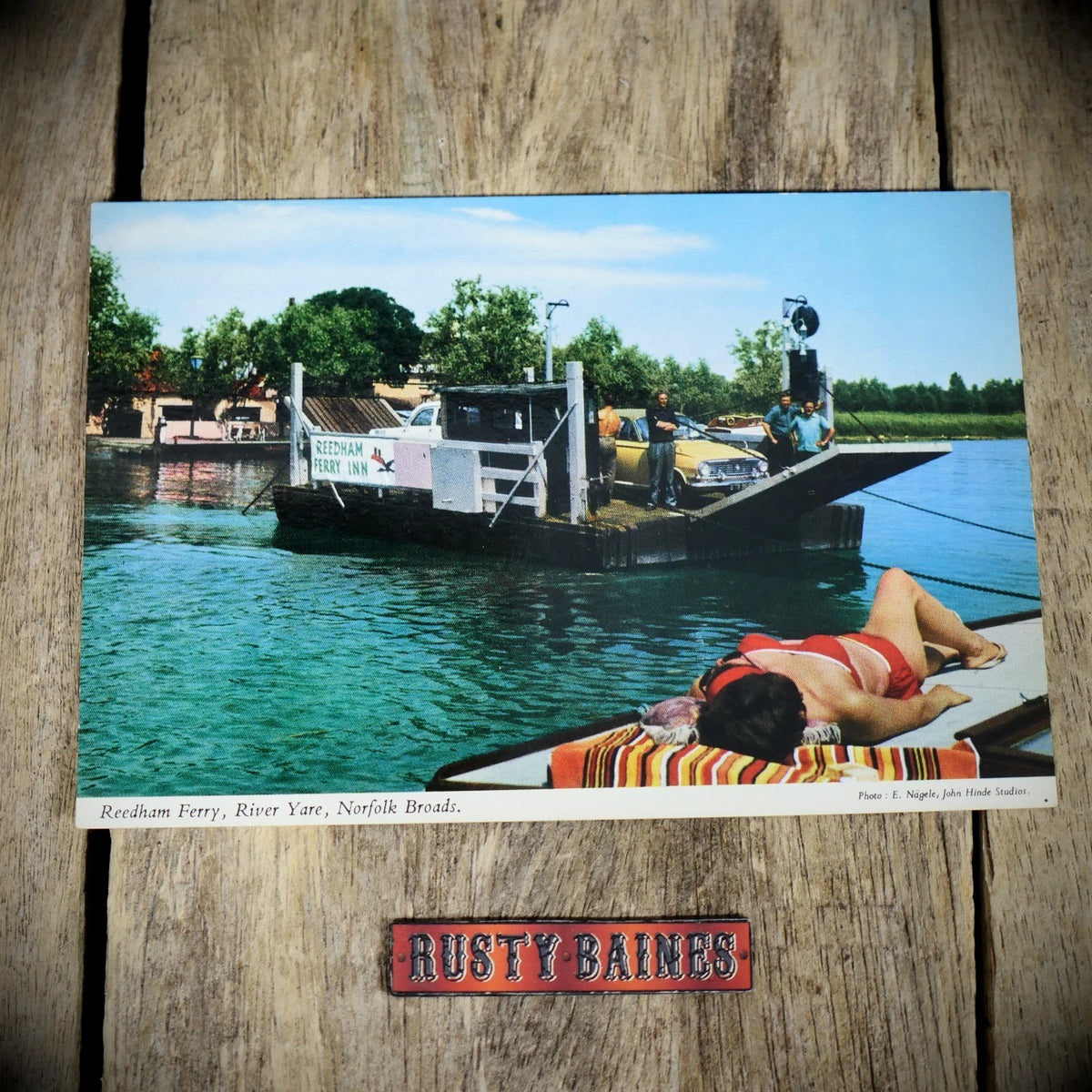 Postcard, Reedham Ferry Norfolk Broads, Bikini Girl, Hinde Modern Size
