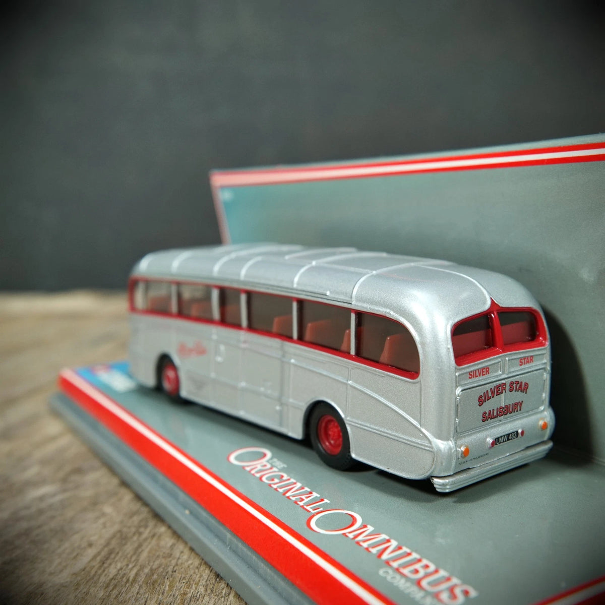 Corgi OOC Bus Leyland Tiger Cub Silver Star, Manchester to Liverpool, 1/76 Scale