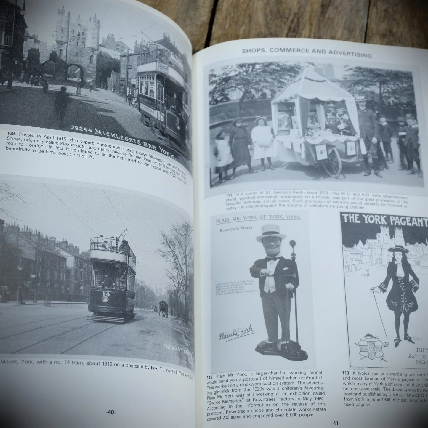 York on Old Postcards, Joe Dickinson, Rowntrees, Comic, Street Scenes, Softcover