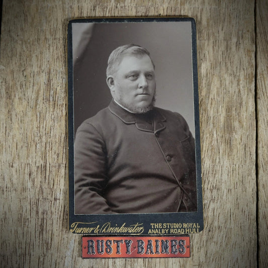 Carte de Visite (CDV) Portrait of Man with Trimmed Chin-Strap Beard, Hull, Turner & Drinkwater