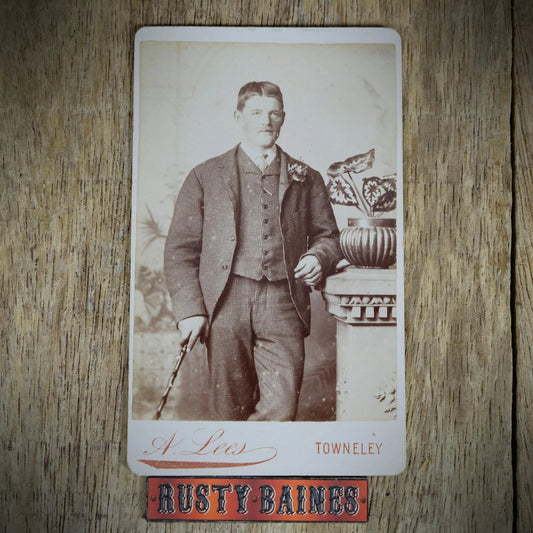 Carte de Visite (CDV) Portrait of Man in Check/Dogtooth Suit & Cane, A Lees, Townley
