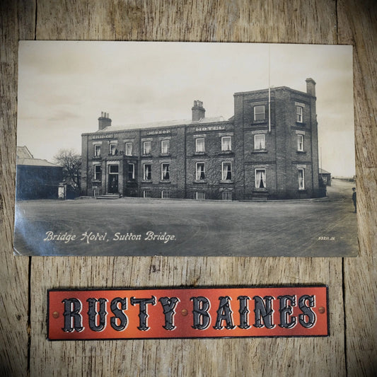 Postcard, Sutton Bridge Hotel, Lincolnshire, Real Photo.