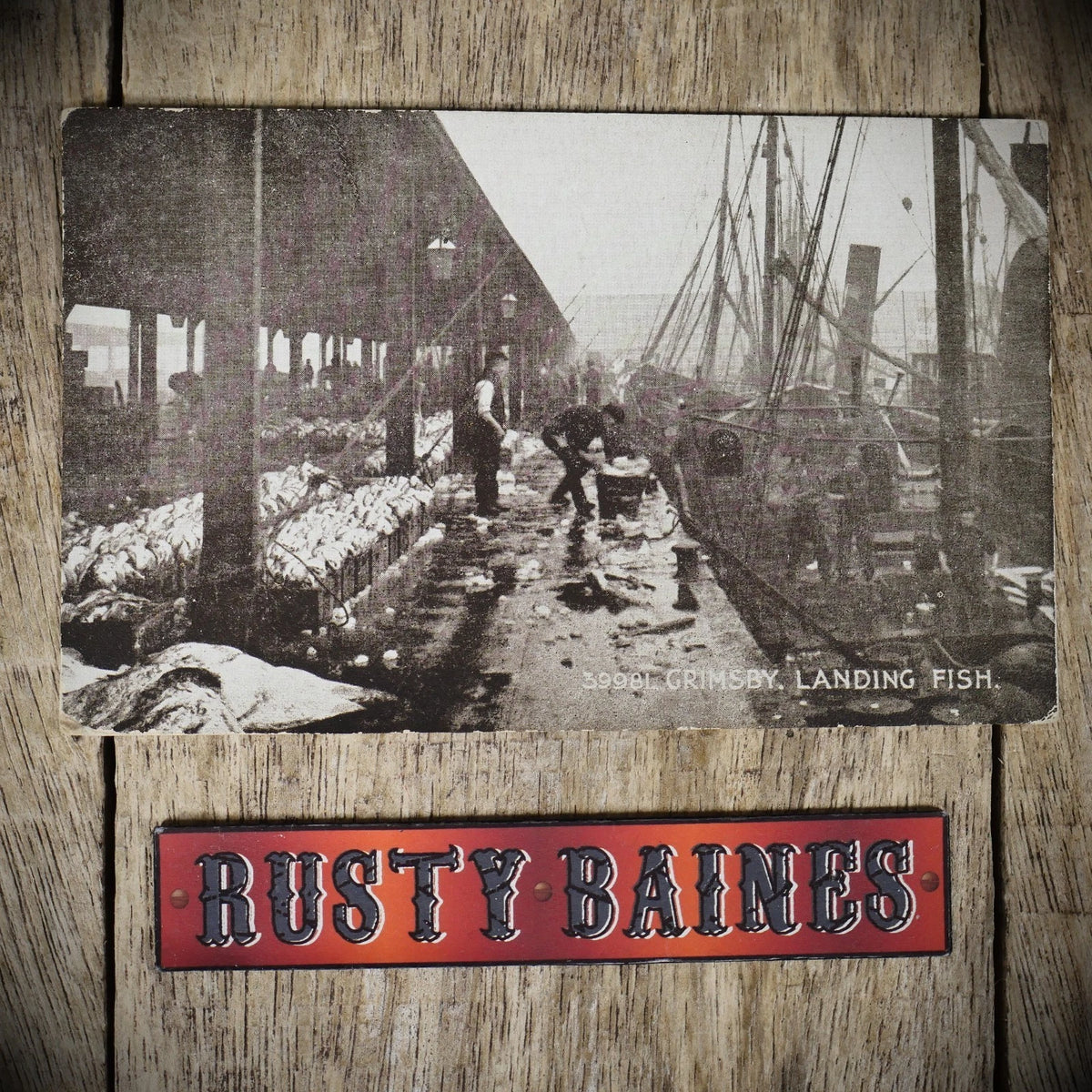 Postcard, Grimsby Docks, Fisherman Landing the Catch