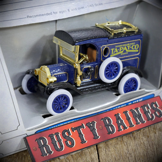 ERTL 1913 Ford Model T Van, Ta-Pat-Co Horse Collar Pads Livery