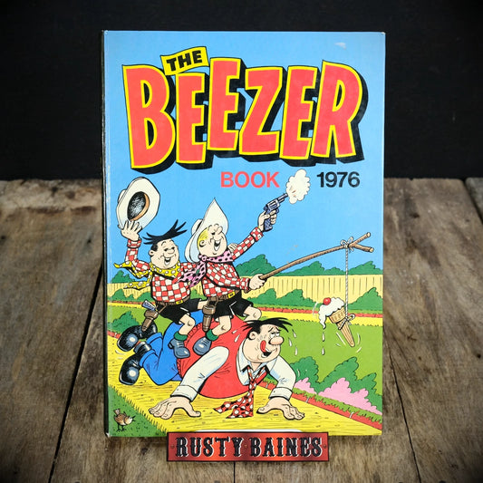 The Beezer Book Annual 1976, Vintage British DC Thomson Comic Hardcover