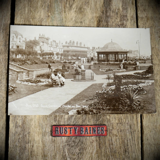 Postcard, Clacton-on-Sea Sunk Gardens & Sun Dial, Real Photo