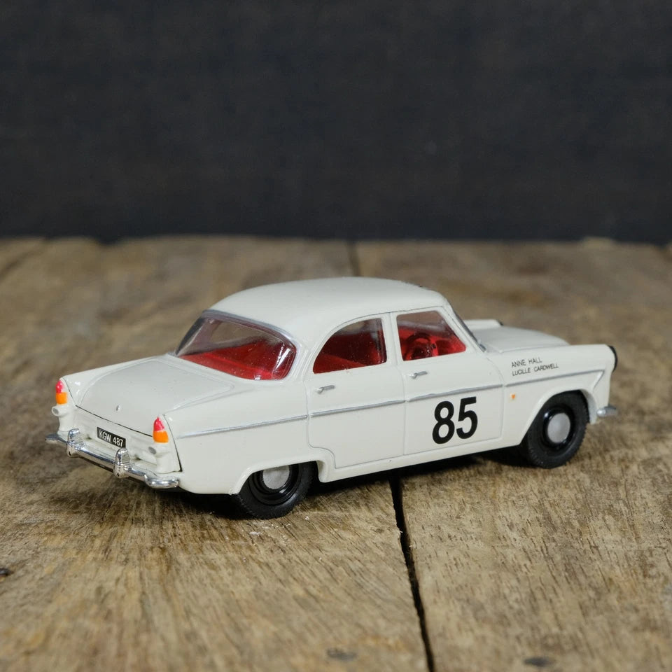 Corgi Ford Zephyr Mk2 Anne Hall Safari Rally Car, No Box