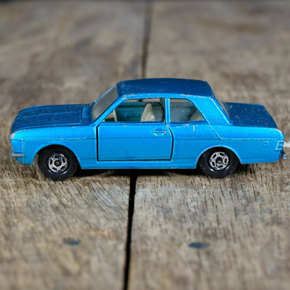 Original Vintage Matchbox/Lesney No.25 Ford Cortina Mk2 Blue, No Box