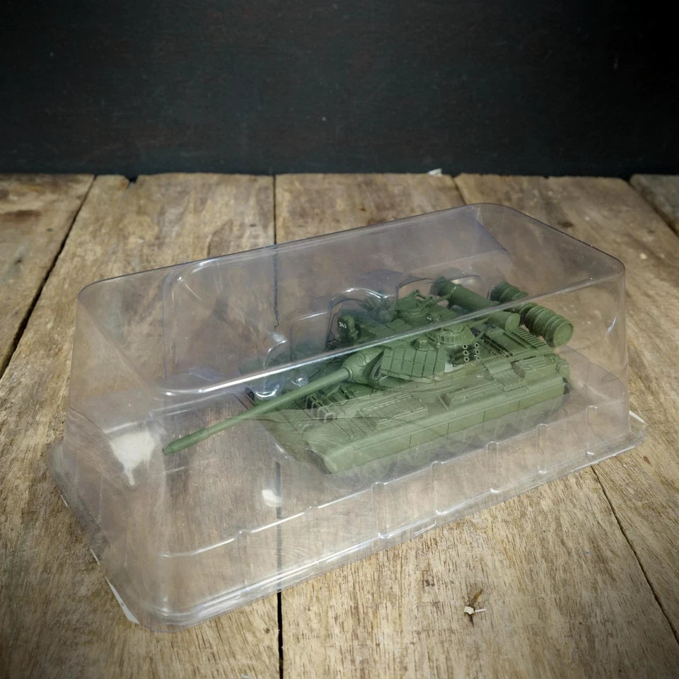 Universal Hobbies Soviet T55 (from James Bond) Tank, 1/50 Scale