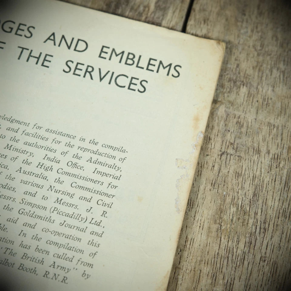 Badges and Emblems of the Services, WW2/1940 Original Booklet