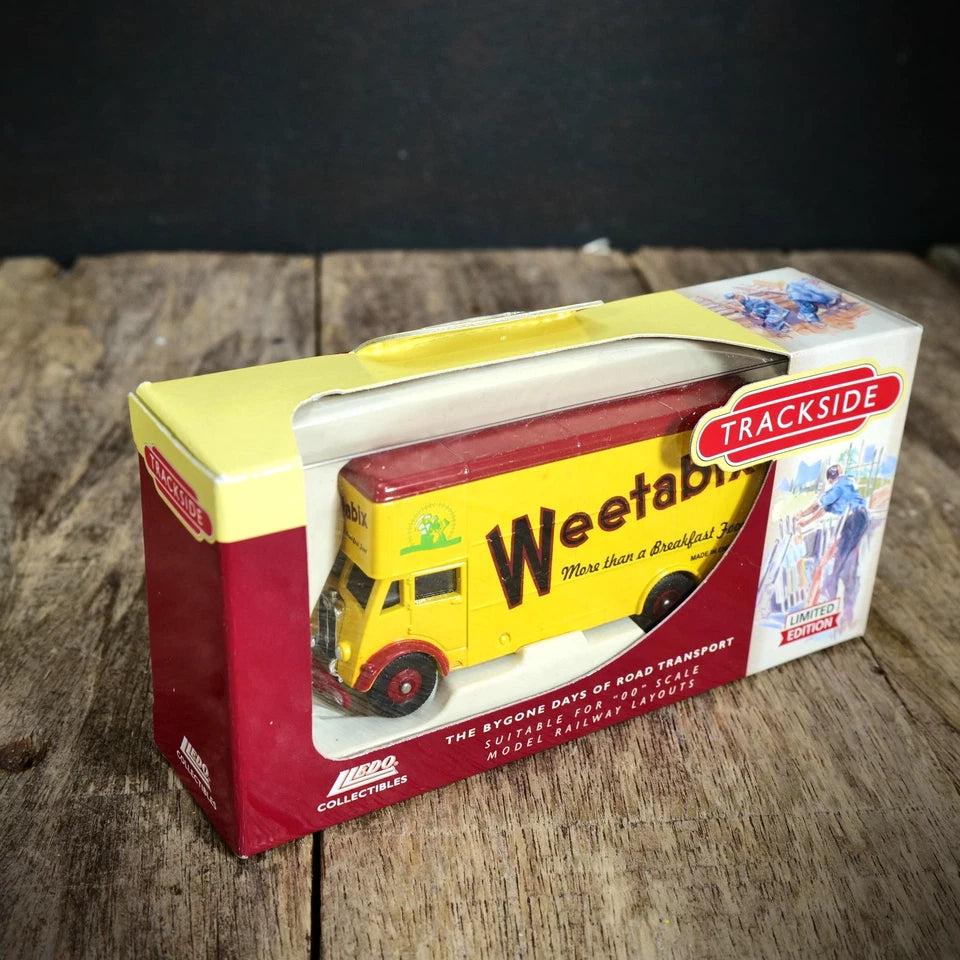 Lledo Trackside Guy Pantechnicon/Van Weetabix, 1/76