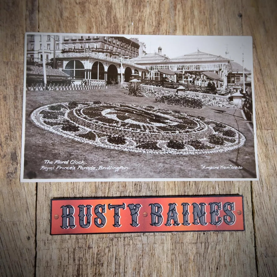 Postcard, Bridlington Royal Princes Parade Floral Clock, Real Photo
