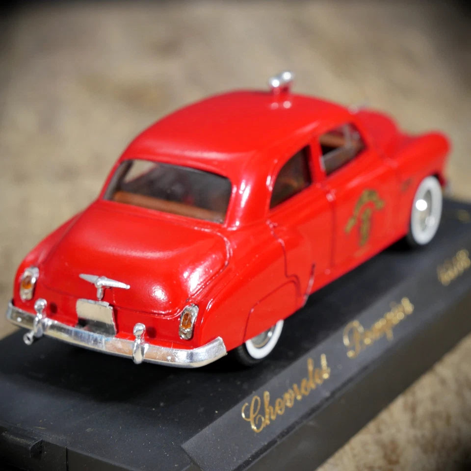 Solido Chevy Chevrolet Pompier Fire Department Car 1950's, Cased