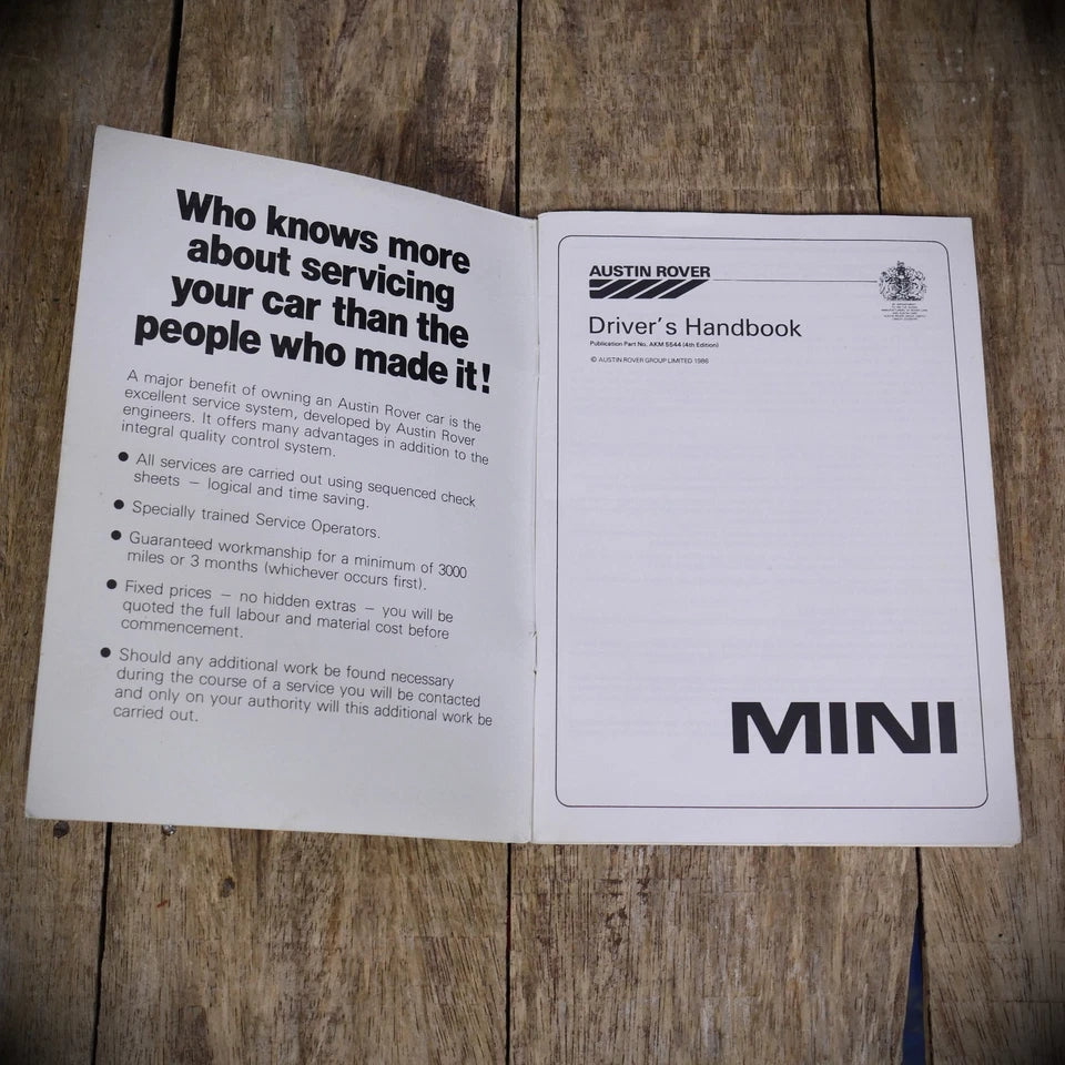 Austin Rover Classic Mini Driver's Handbook 1984 AKM 5544 (4th Edition)