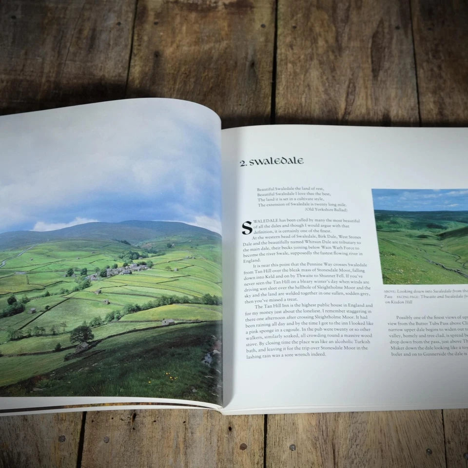 Walking the Dales, Mike Harding, Signed Softcover 1990, Yorkshire Walking