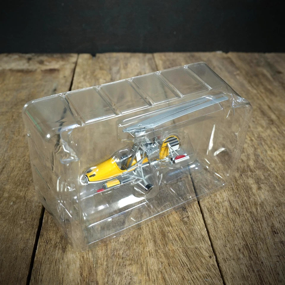 Universal Hobbies James Bond Little Nellie Gyrocopter