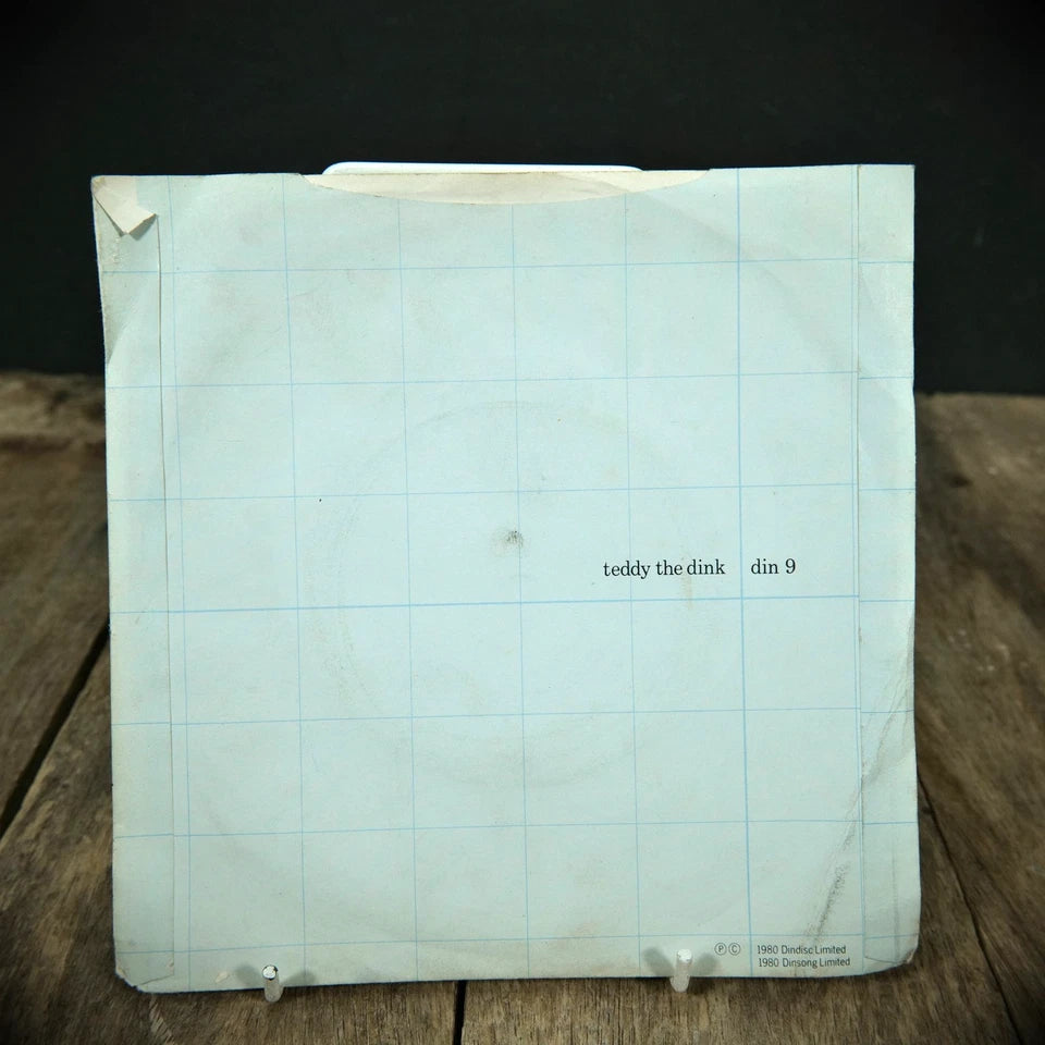Record 7" Single: Martha and the Muffins, Echo Beach
