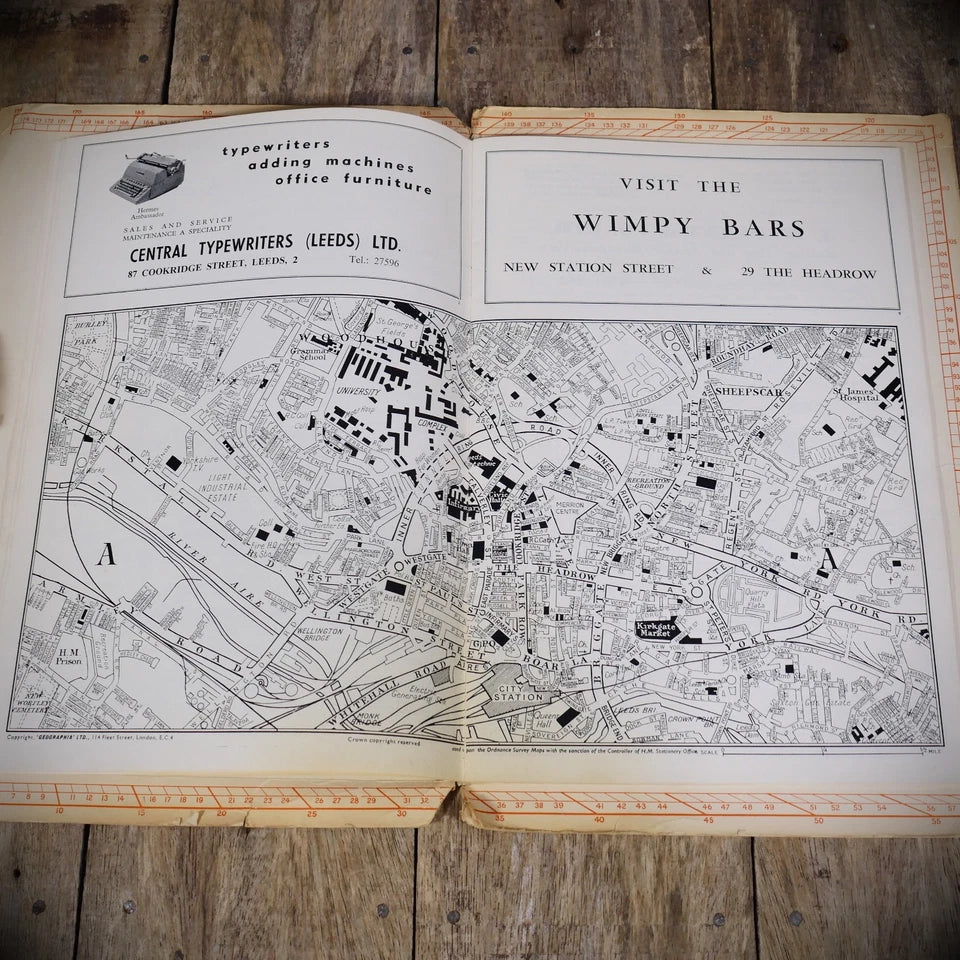 Burrow's Pointer Guide Map of Leeds, Vintage/Late 1960's