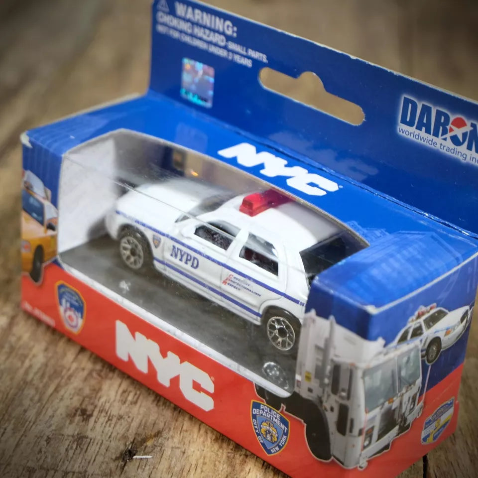 Ford Crown Victoria NYPD New York Police Car, Daron/Realtoy