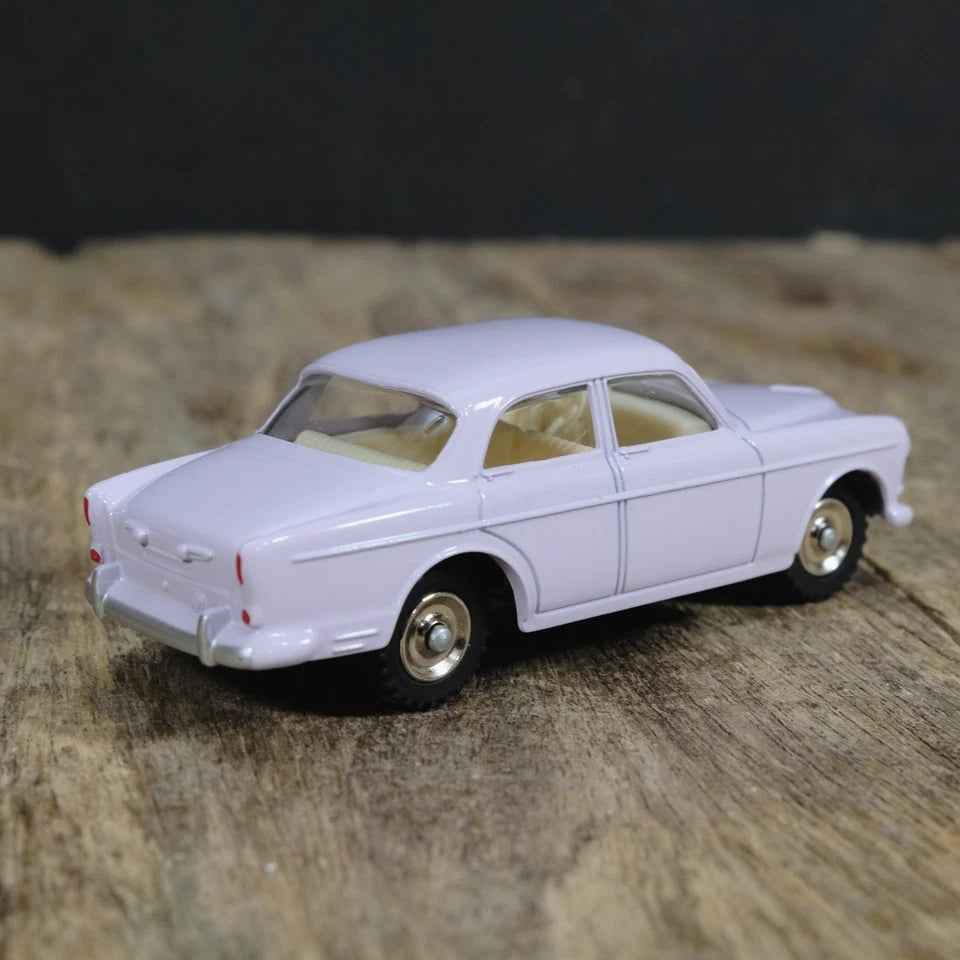 Atlas Dinky Volvo Amazon 122 S, Lilac/Lavender, No Box