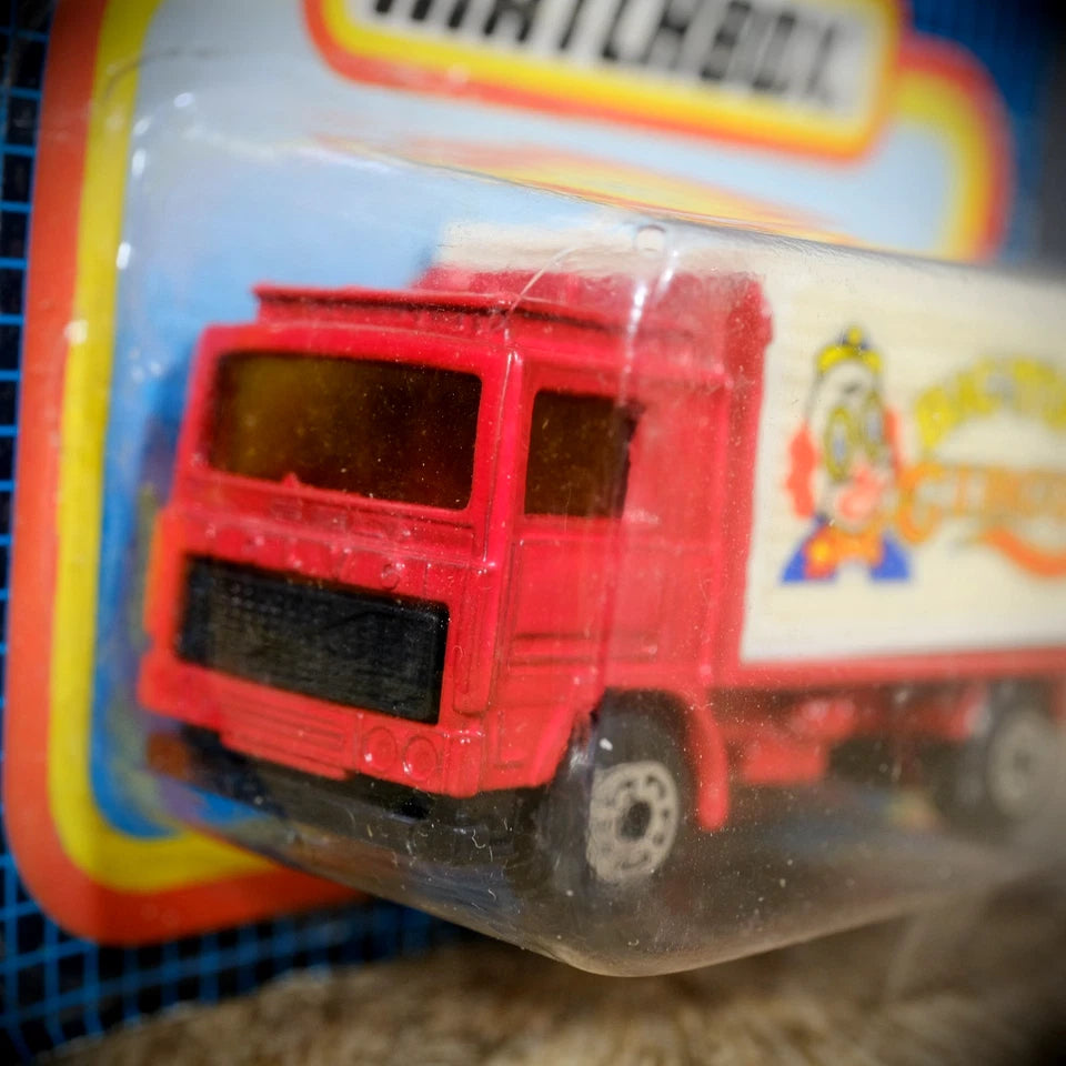 Matchbox Volvo Container Lorry Truck, MB62, Big Top Circus