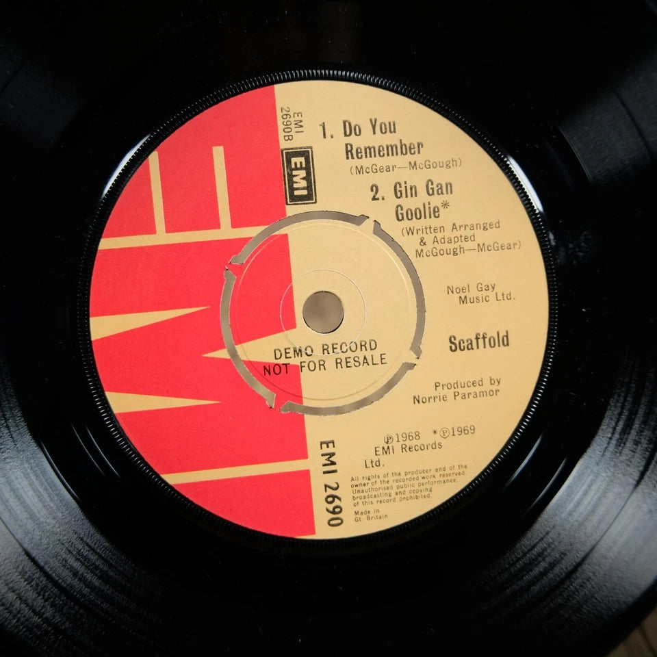 Record 7" EP, The Scaffold, Lily the Pink, Gin Gan Goolie Etc.