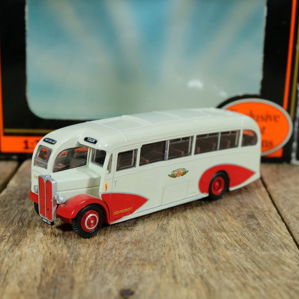 EFE 1/76 Scale, AEC Windover Bus Coach Sheffield United Tours