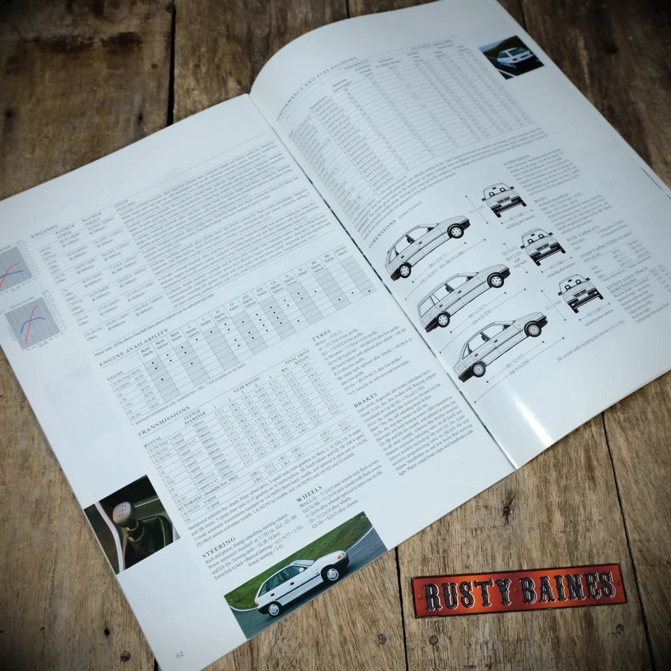 Sales Brochure, Vauxhall Astra 1993 (Mk3, F) SRI, GSI Etc. Hatch/Saloon/Estate