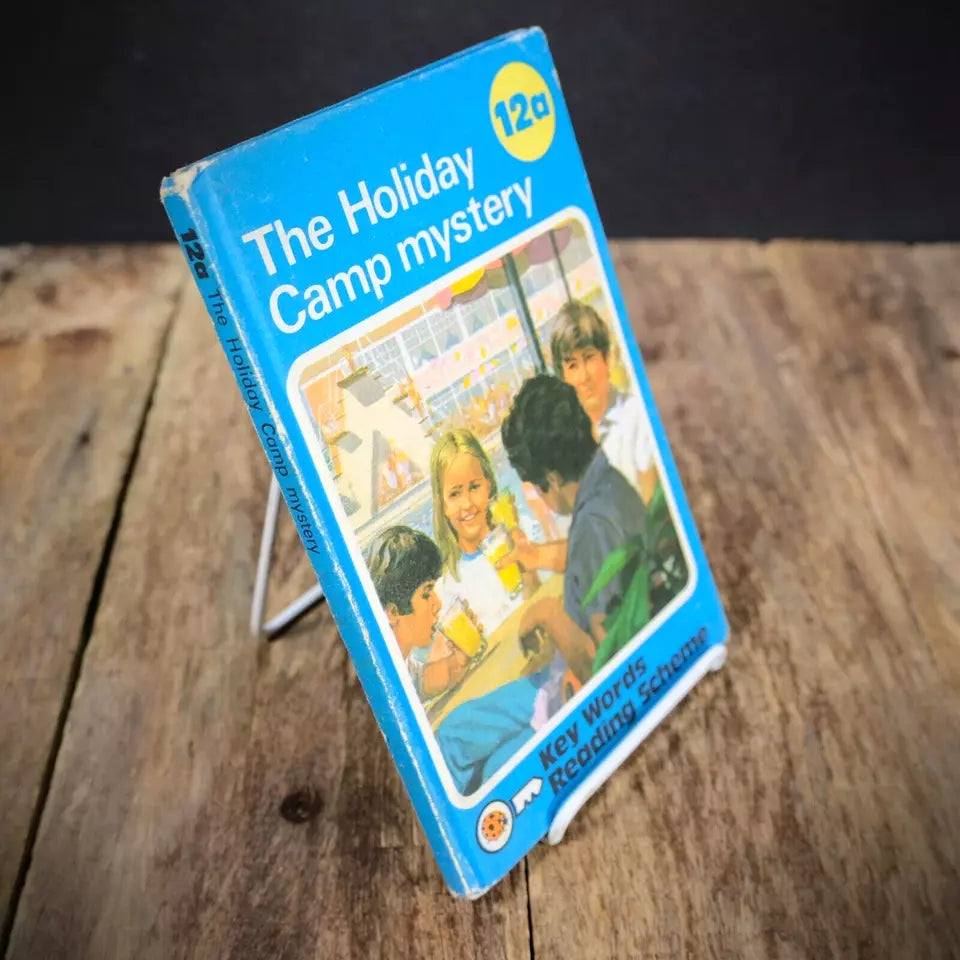 Vintage Ladybird Book, The Holiday Camp Mystery, 40p Issue, Matt