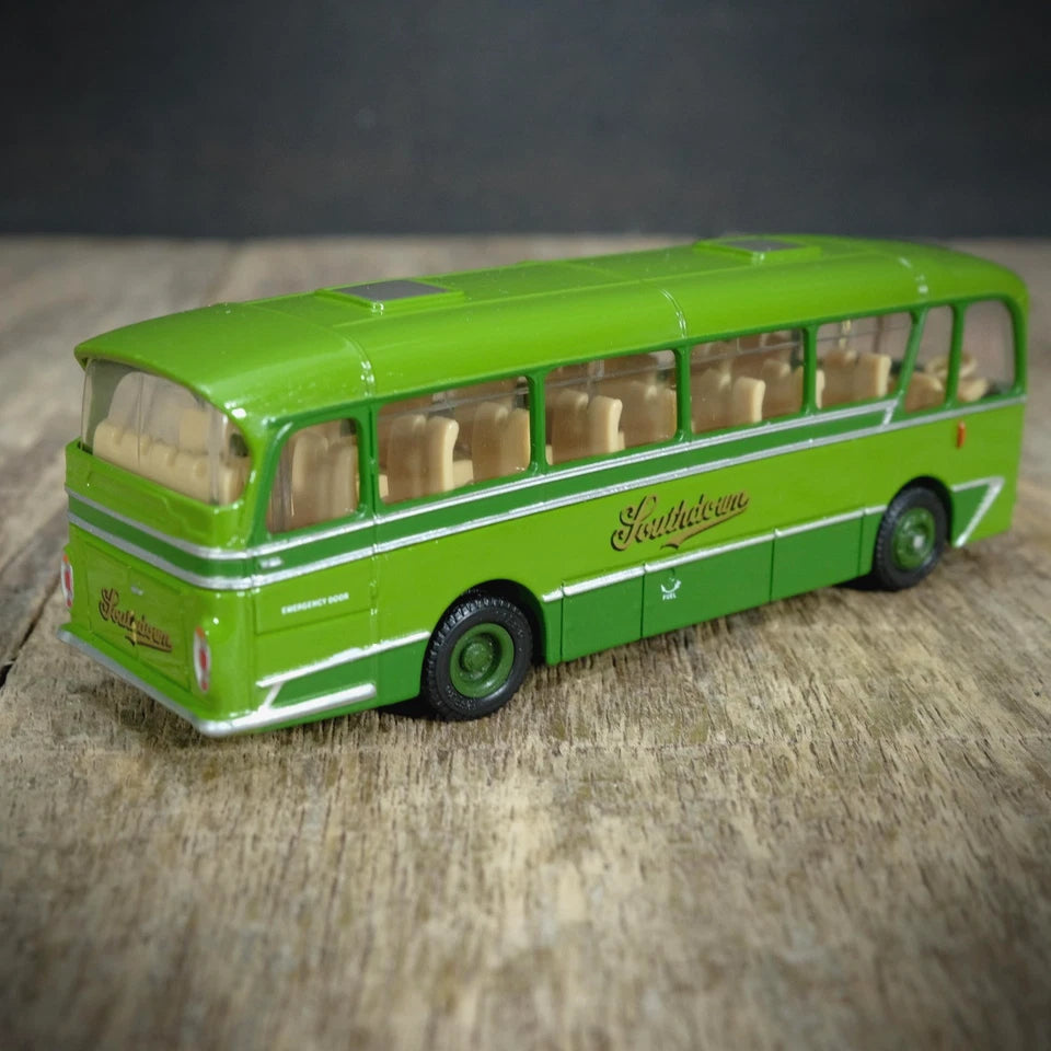 EFE Southdown Harrington Cavalier Bus Coach, Green, Boxed
