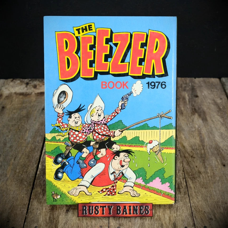The Beezer Book Annual 1976, Vintage British DC Thomson Comic Hardcover