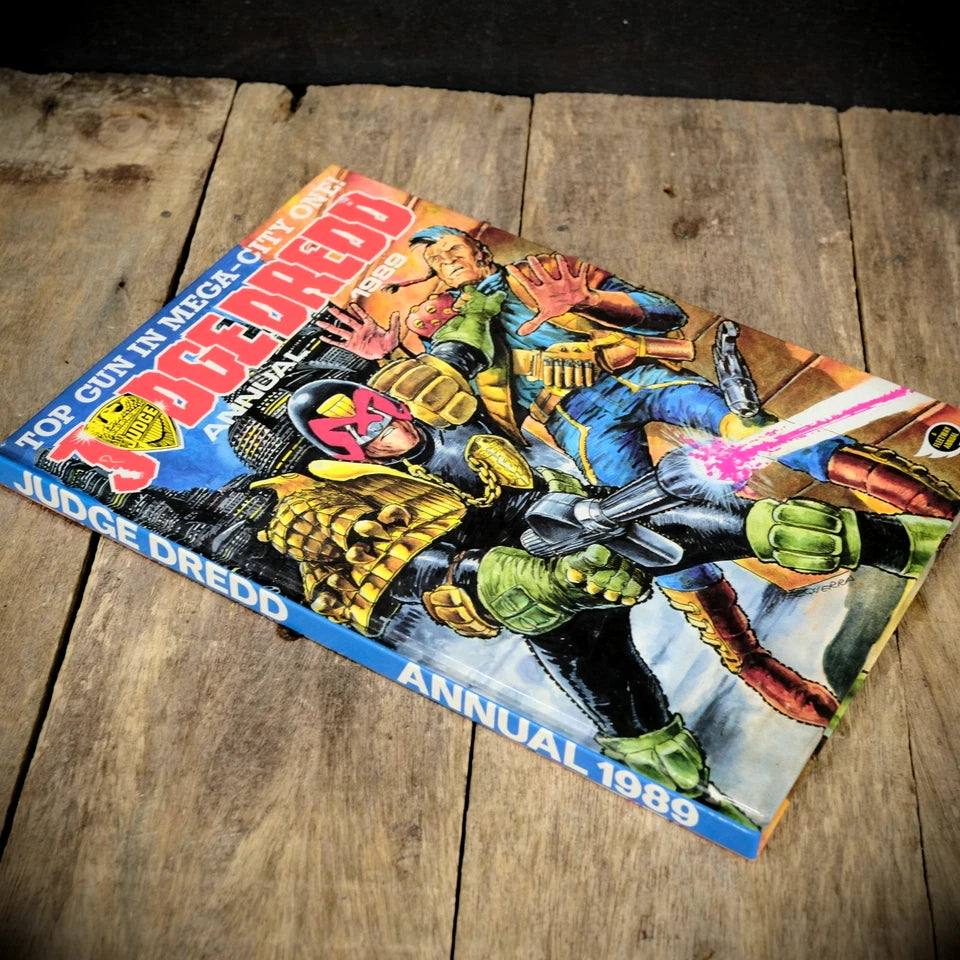 Judge Dredd Annual 1989, Fleetway Comic Hardcover