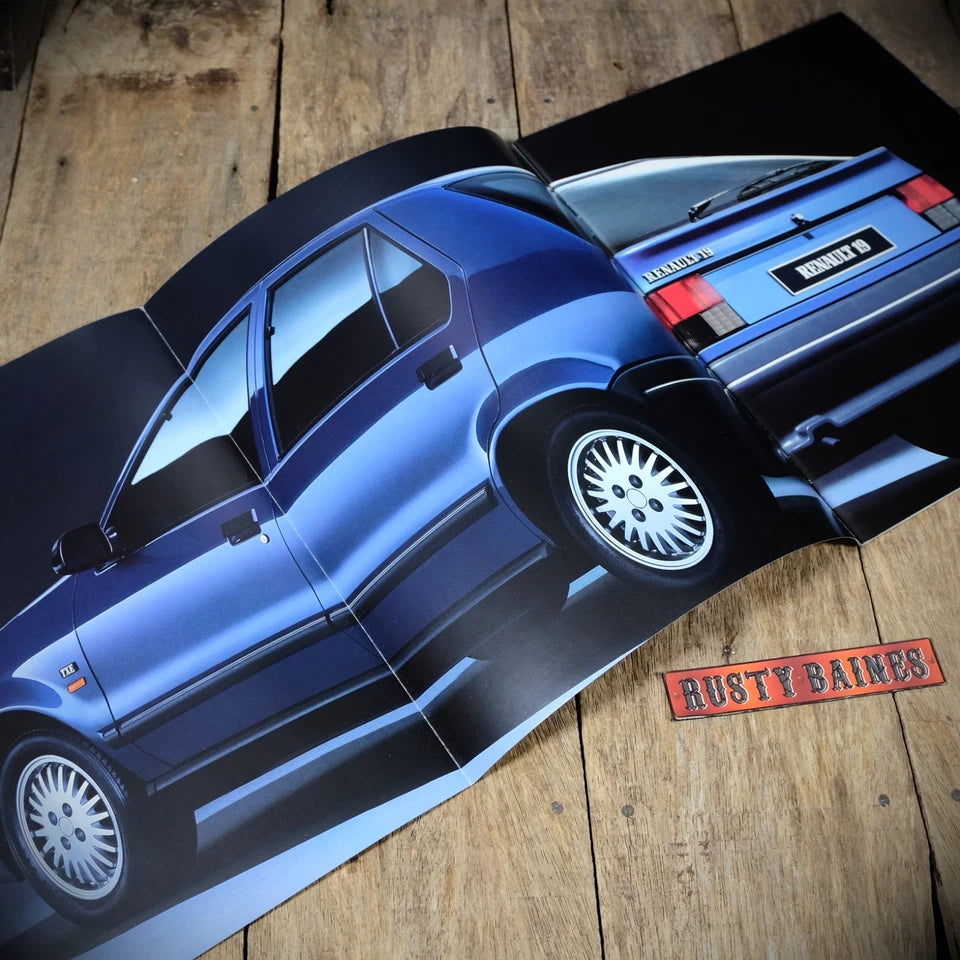 Sales Brochure, Renault 19 UK 1990s