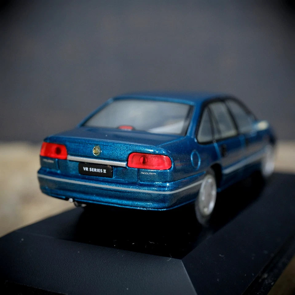 Paradise Garage, Australian Holden Commodore Acclaim VR, Green/Kira Aqua, 1/43