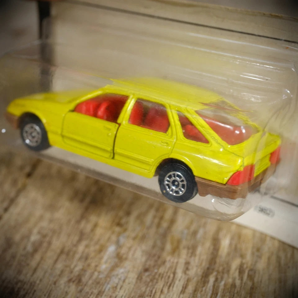 Corgi Ford Sierra 2.3, Yellow Paint, Red Interior, Blistercard, Faults