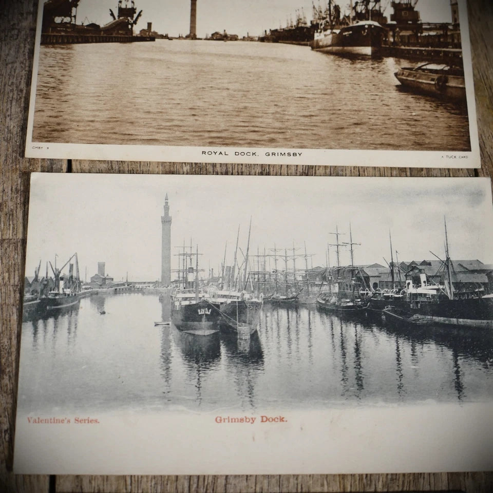 Postcard, x3 Grimsby Docks, Shipping/Fishing Trawlers, Printed