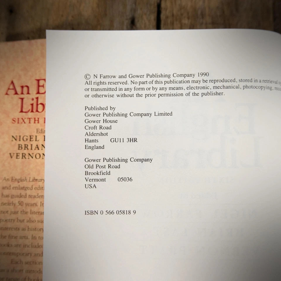 An English Library, Sixth Edition, Literary Book Interest, 1990 Hardcover